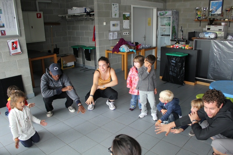 Village Camps International Summer Camp VDC Geneva 2016-08-12 https://www.villagecamps.com/journals_admin/images/329-34-Picture 037.jpg
